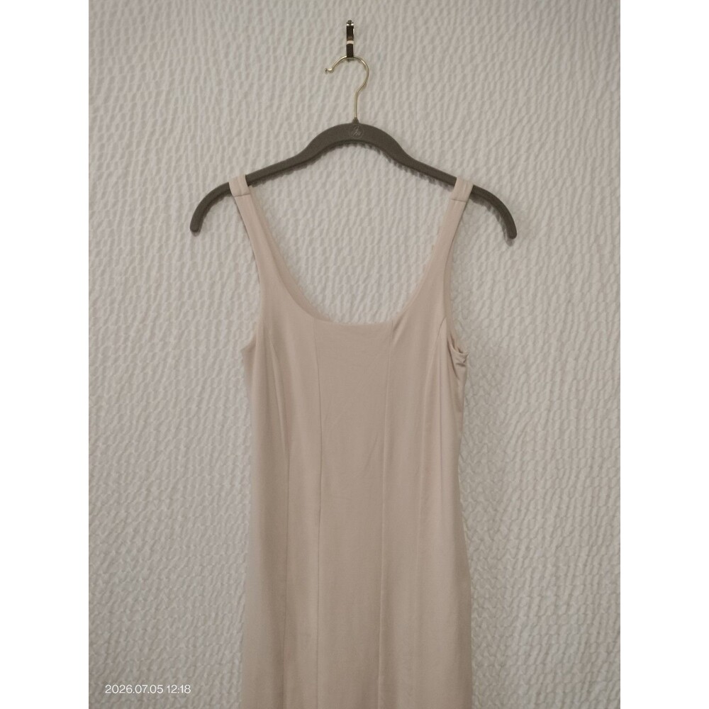 Forever 21 Bodycon Midi Tank Dress Size M Champagne Beige Scoop Round Neck 450 - Picture 3 of 8